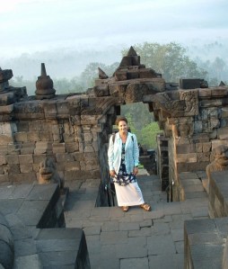 Travel Cutie-at-beautiful-Borobudur-Java-during-free-trip-Indonesia-free-flight-Delta-Asia-free-hotel-Sheraton-Jogjakarta-Java